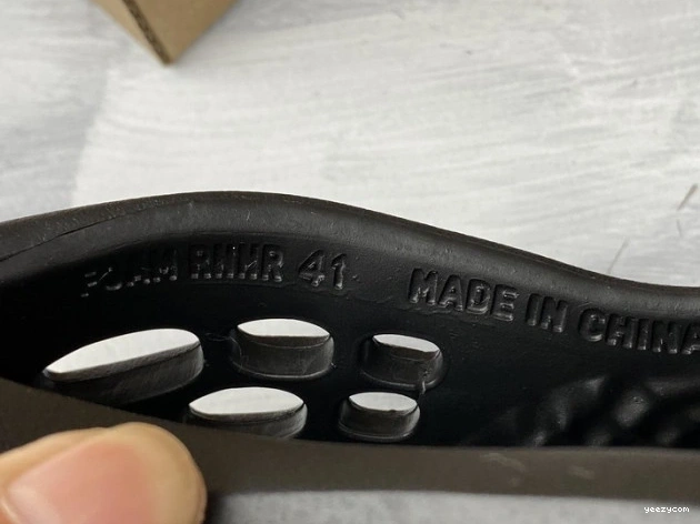 Slide Foam Runner Yeezy 0806